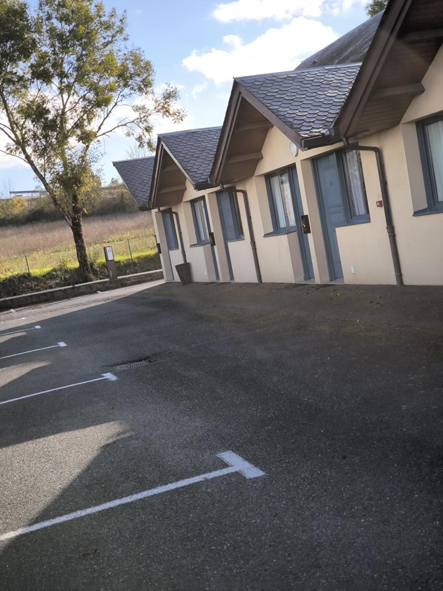 Hotel Le Laury'S Onet-le-Chateau ภายนอก รูปภาพ